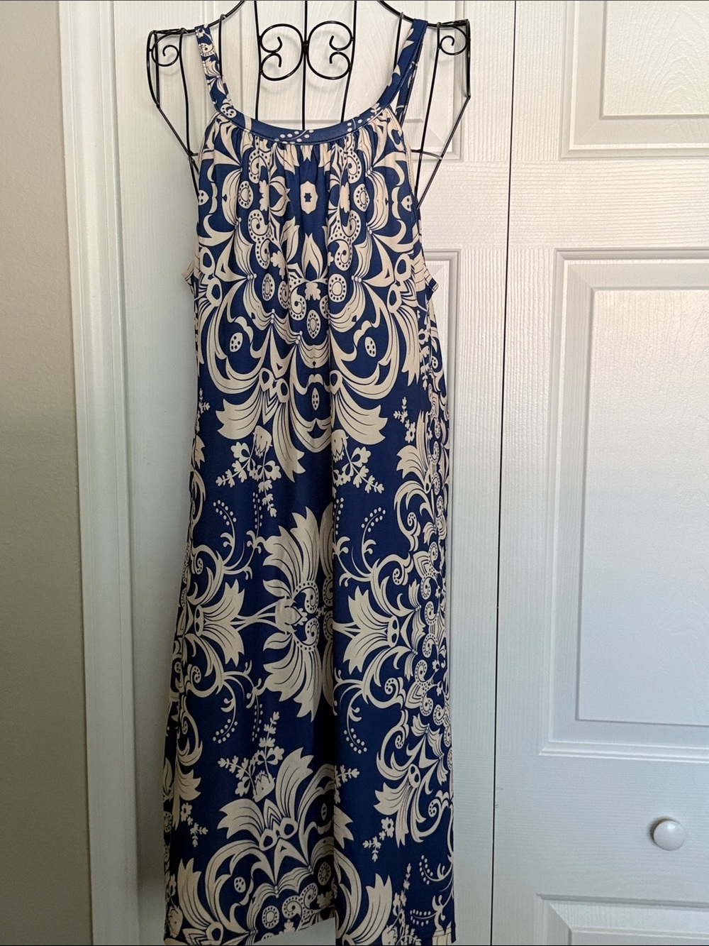 Lily Navy and Cream Floral-Pattern Midi Dress